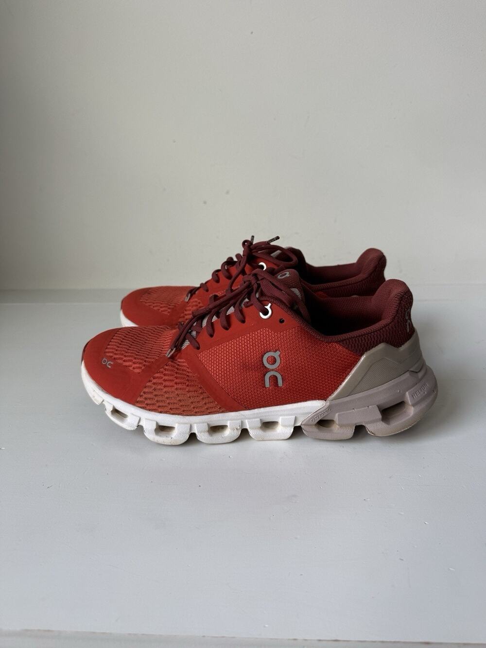 On Cloudflyer Shoes Women Size 8 Orange Running Sneakers Athletic